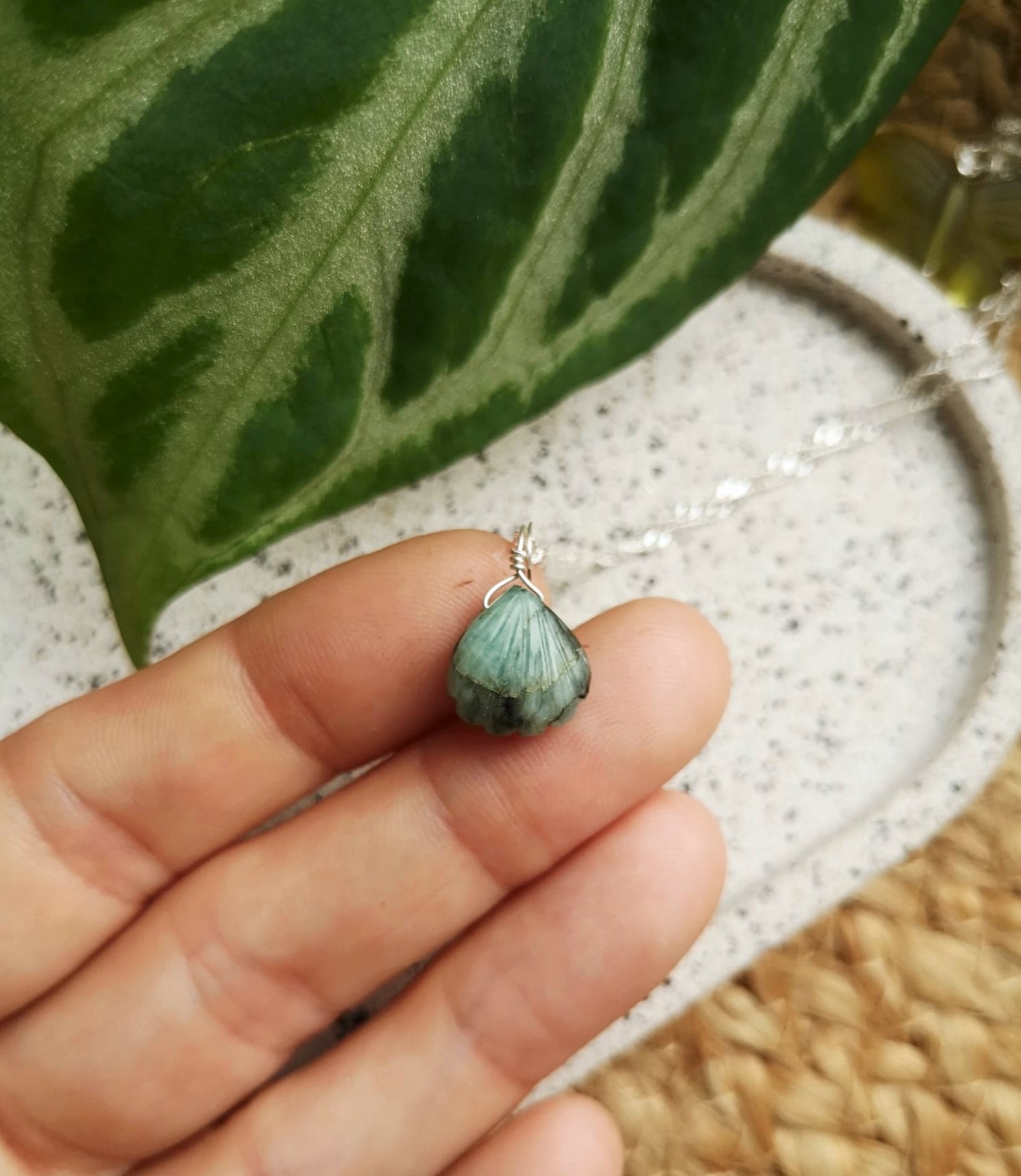 Emerald shell pendant & chain // 925-sterling-silver // hand crafted in cleethorpes