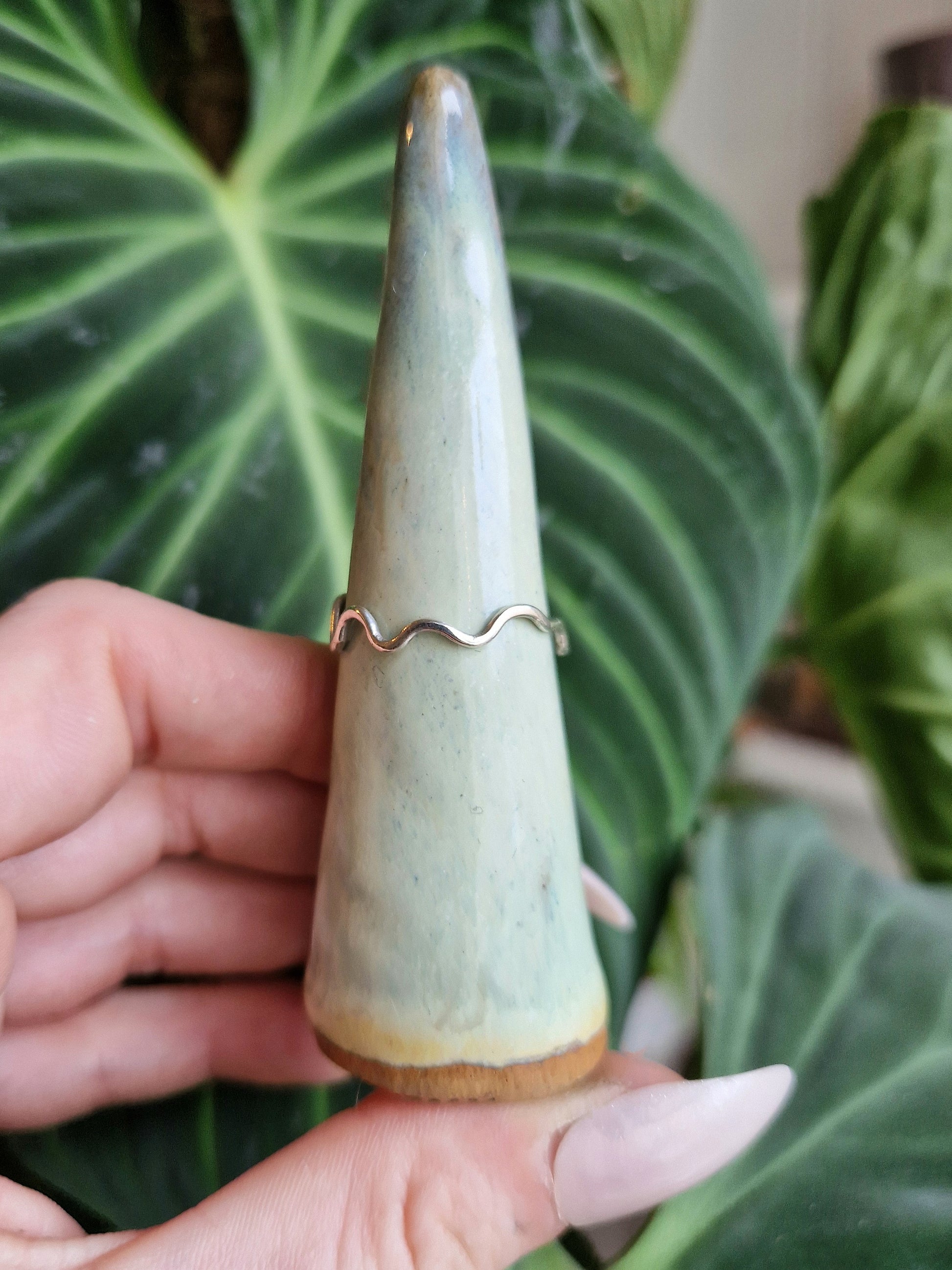 Wiggle ring // 925 sterling silver // UK size R // handmade in Cleethorpes