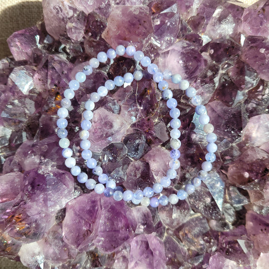 Tanzanite // 4mm // rare bracelet