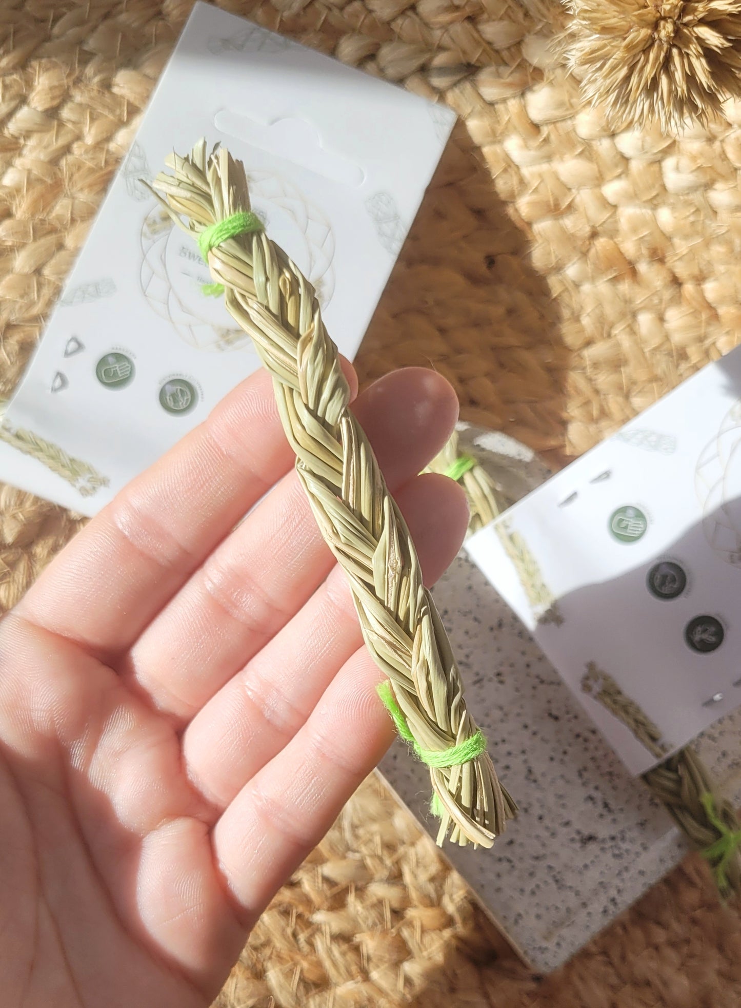 sweet grass smudge stick 10cm //