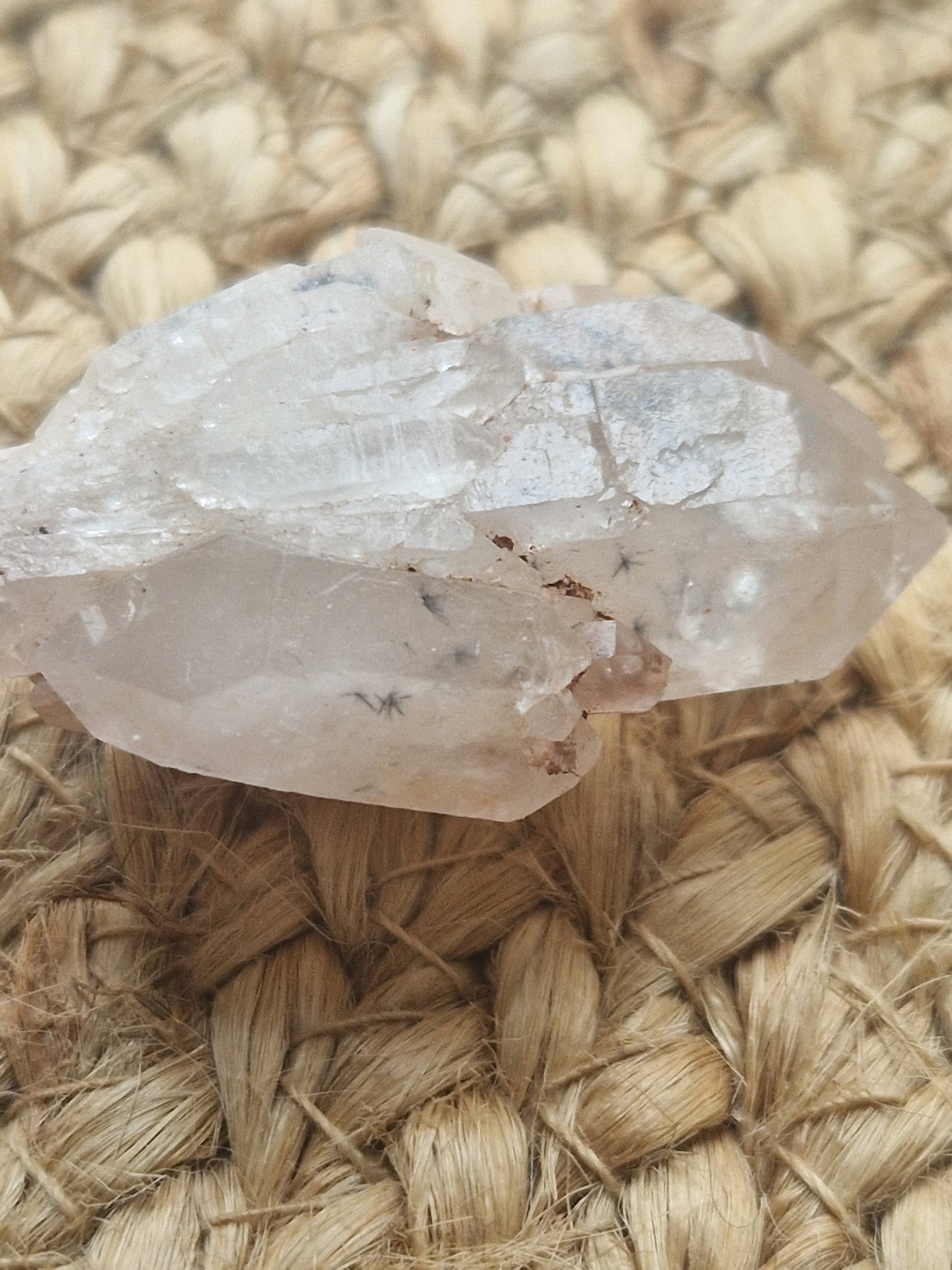 Hollandite in quartz specimen // hollandite cluster // rare quartz // Crystal healing
