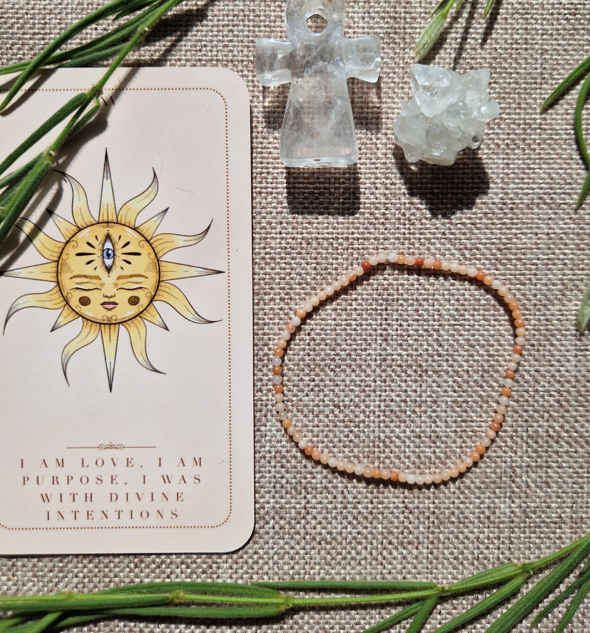 Peach aventurine bracelet // Crystal healing // handmade elasticated Crystal healing bracelet