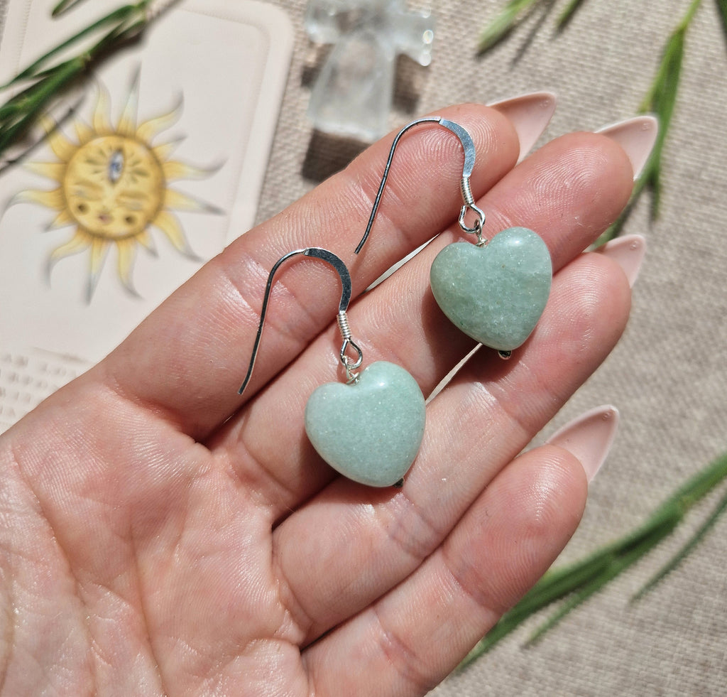 Green aventurine heart dangle earrings // handmade 925 sterling silver