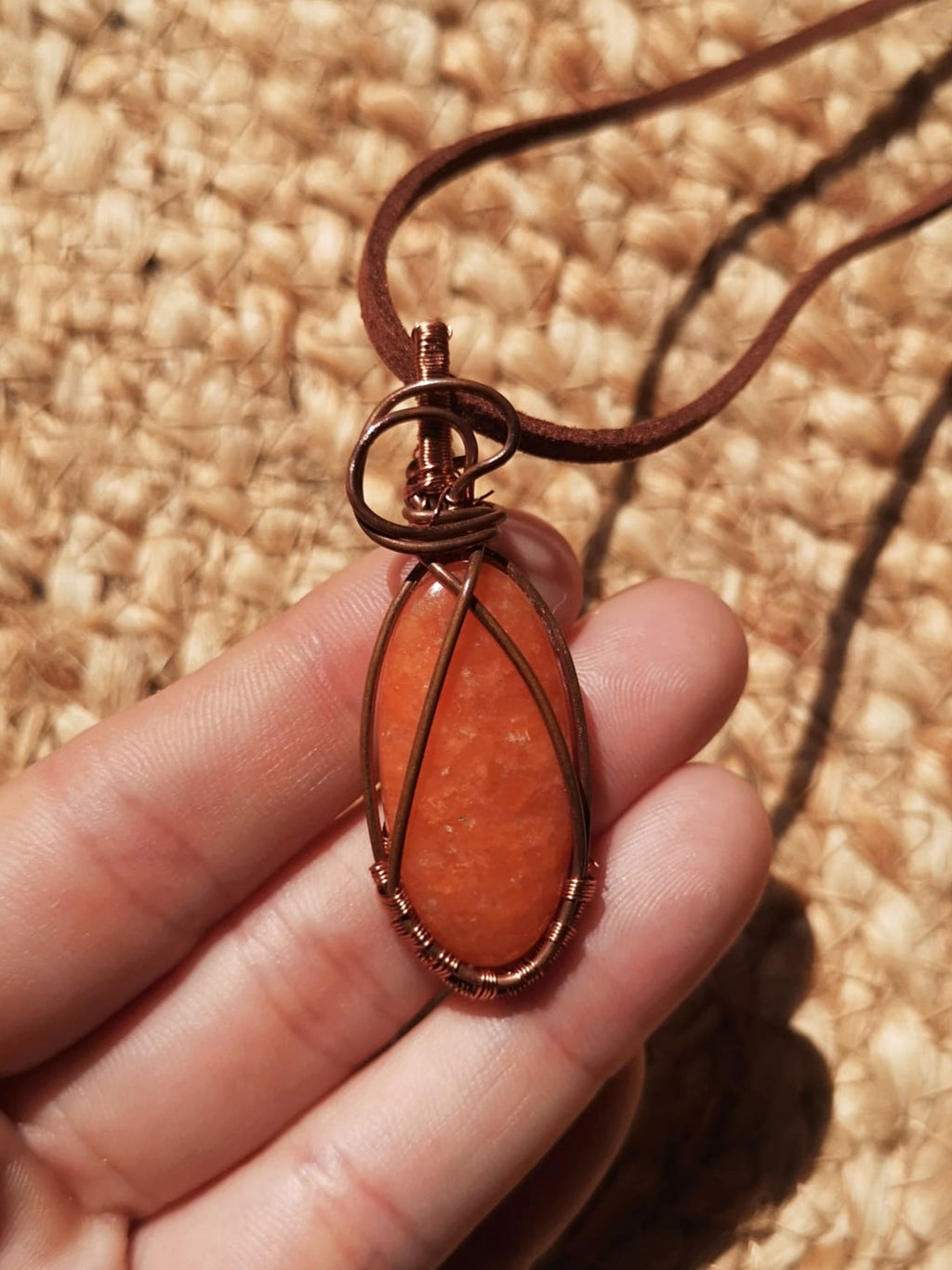 Orchid calcite // Natural raw copper