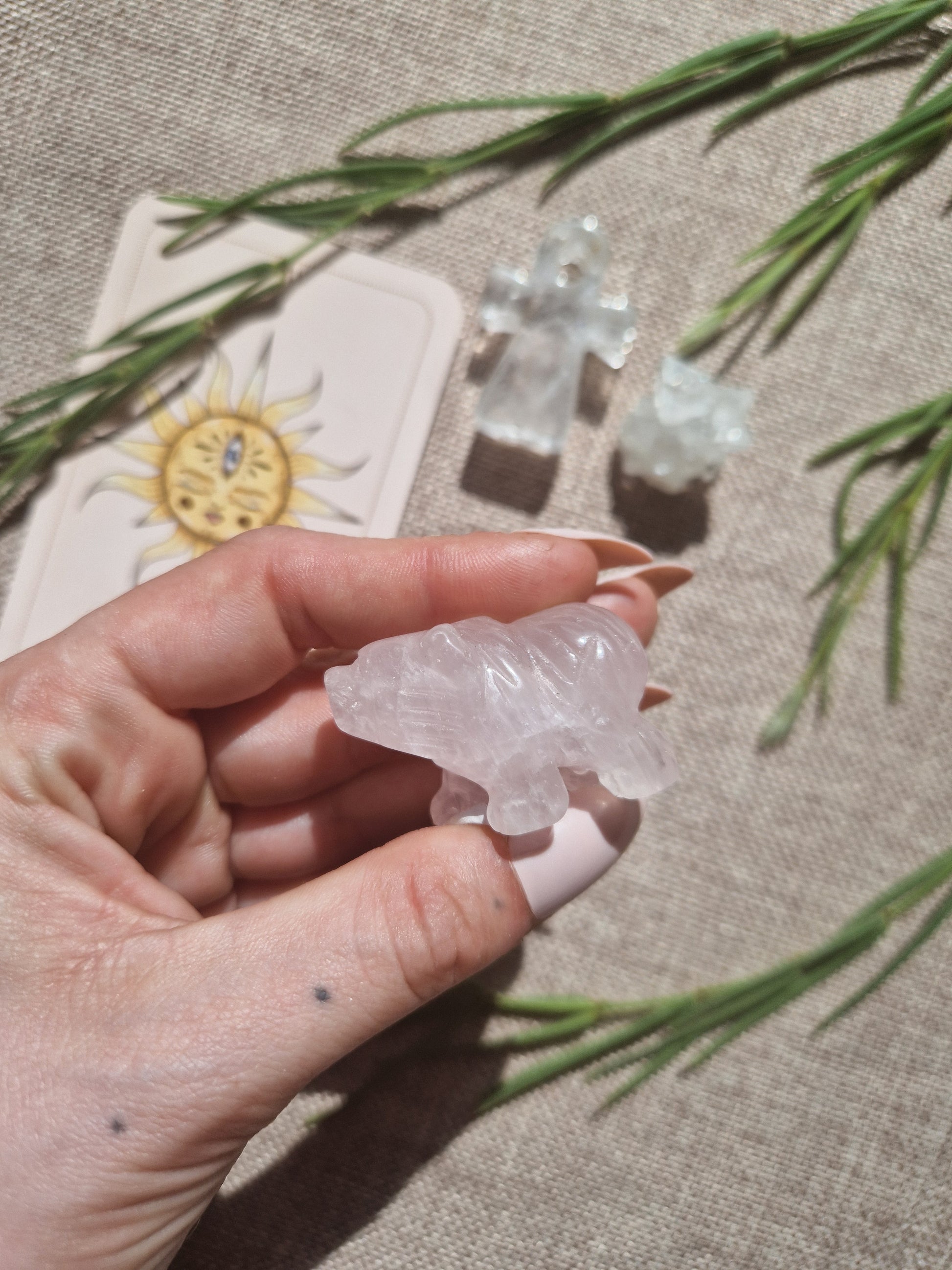 Rose quartz bear carving // heart chakra