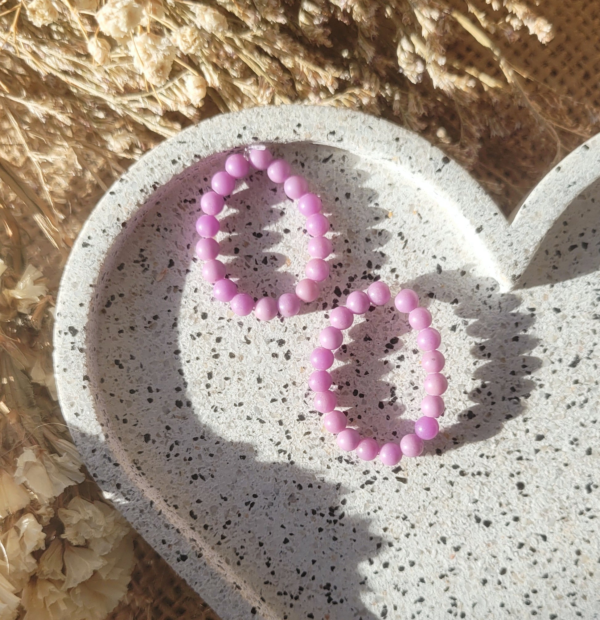 Phosphosiderite beaded ring // elasticated ring // customised size available