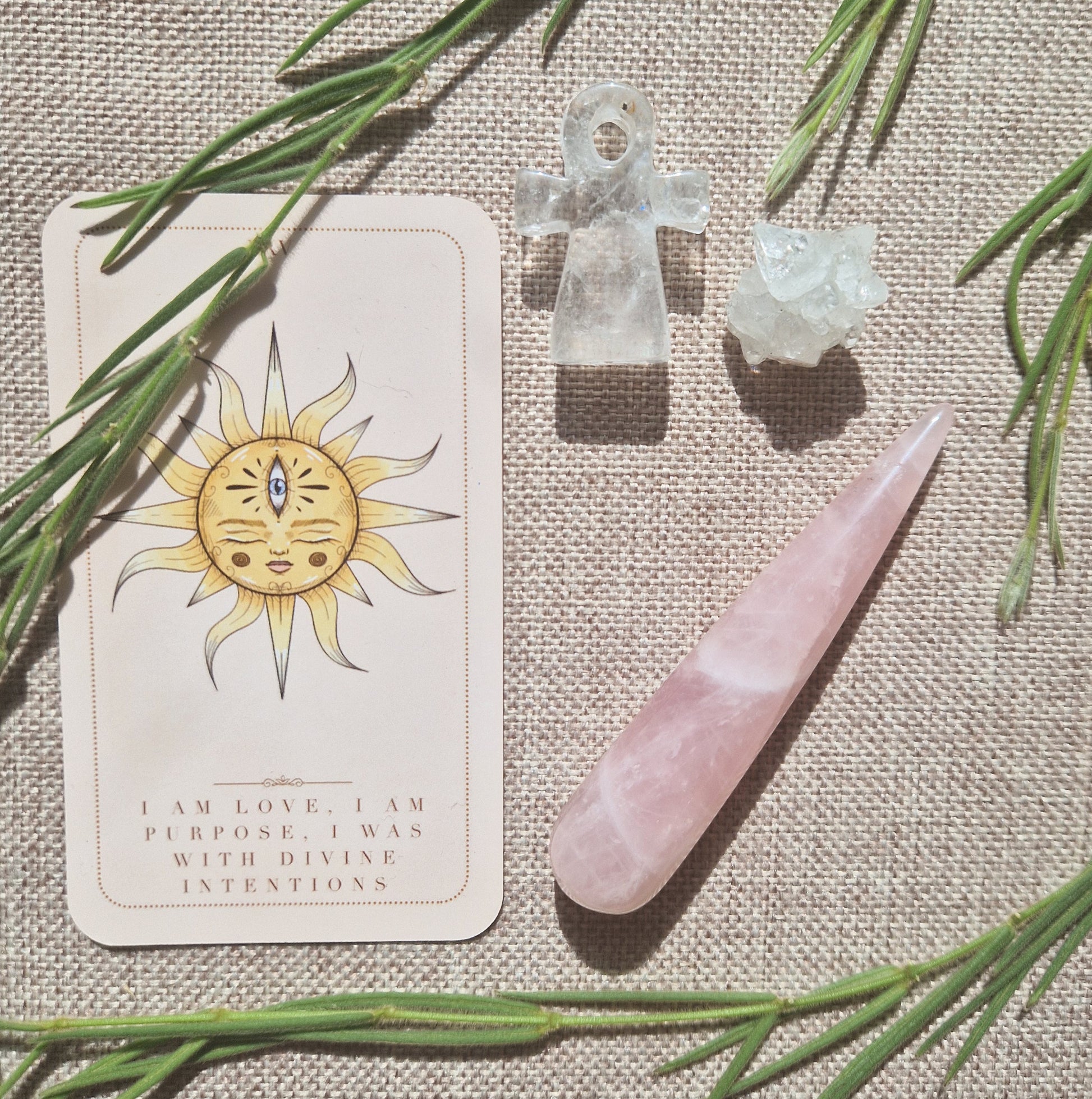 Rose quartz massage wand // heart chakra healing