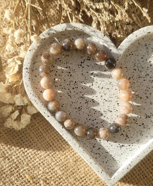 Natural Black moonstone bracelet // 8mm beads // moonstone crystal // gifts for her // gifts for men