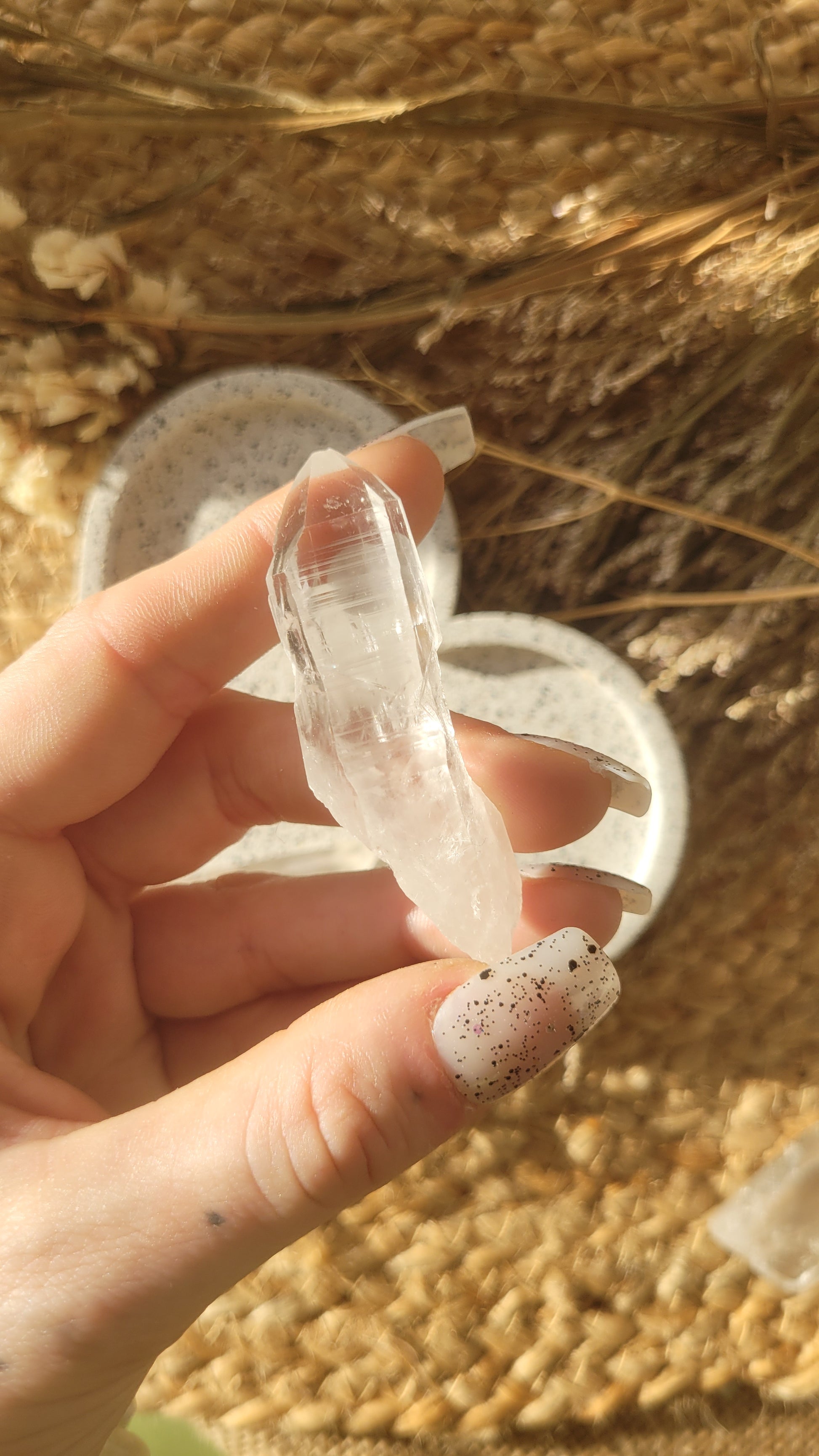 Lemurian seed quartz // etched quartz // approx 6cm
