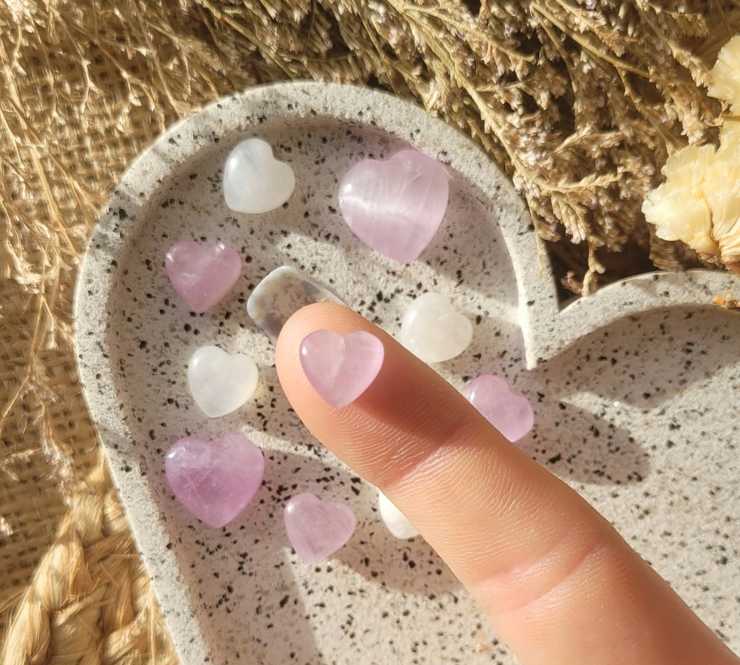 High grade kunzite mini Heart // jewellery making // white moonstone