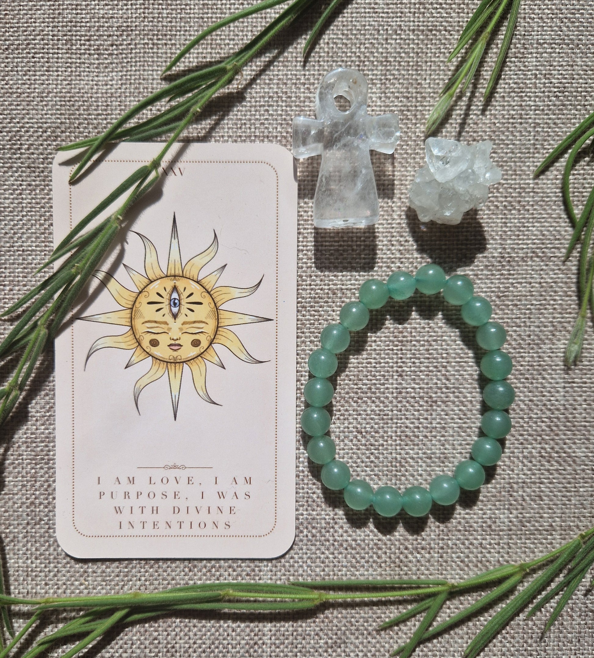 Green aventurine bracelet // Crystal healing // handmade elasticated Crystal healing bracelet