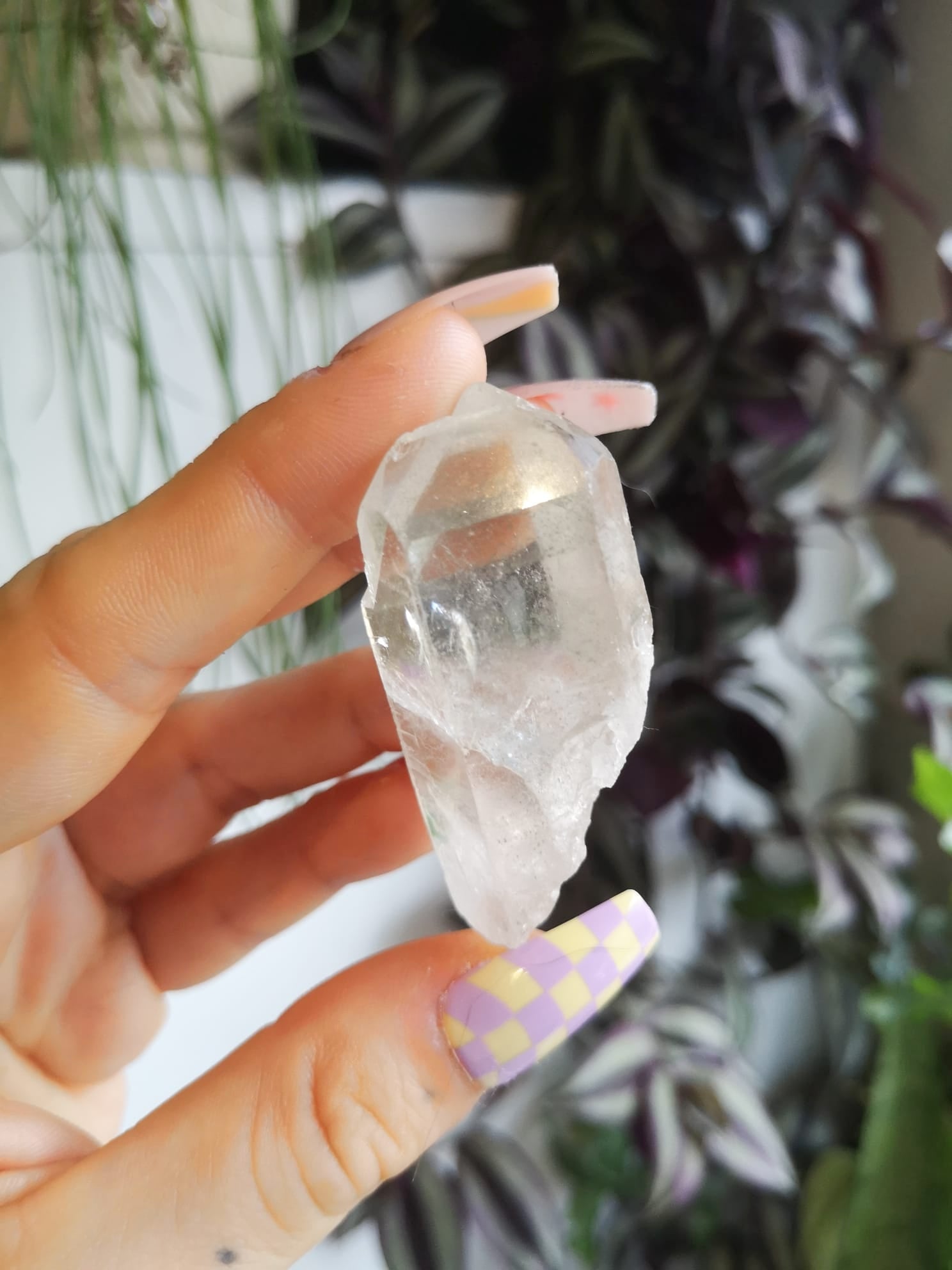 Chlorite in quartz point // twin growth approx 5.3cm