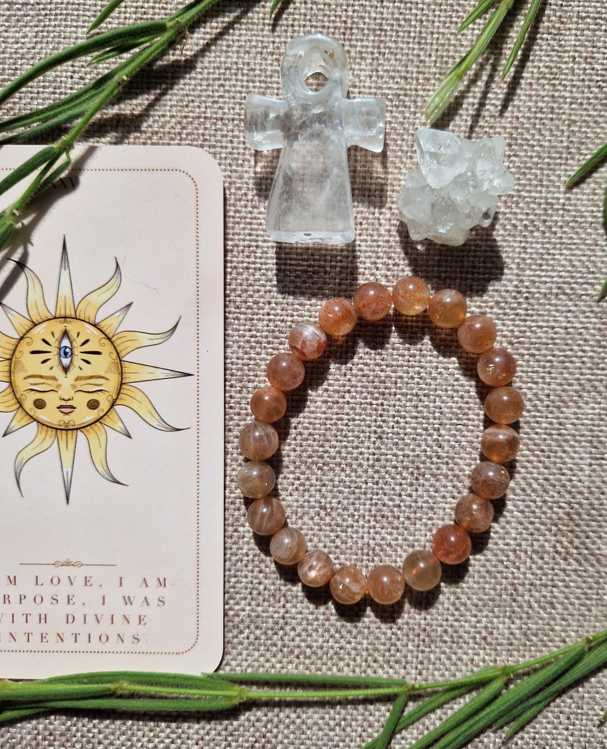 Sunstone bracelet // Crystal healing // handmade elasticated Crystal healing bracelet