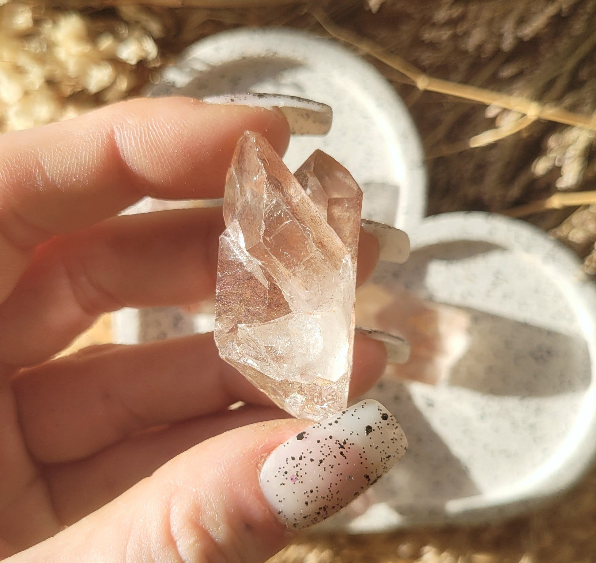 Twin growth included lemurian seed quartz with natural Rainbows // approx 4cm